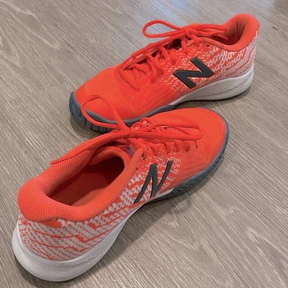 New Balance Probank Women’s Orange Hard Court Tennis Shoes Size 10 - Picture 4 of 7